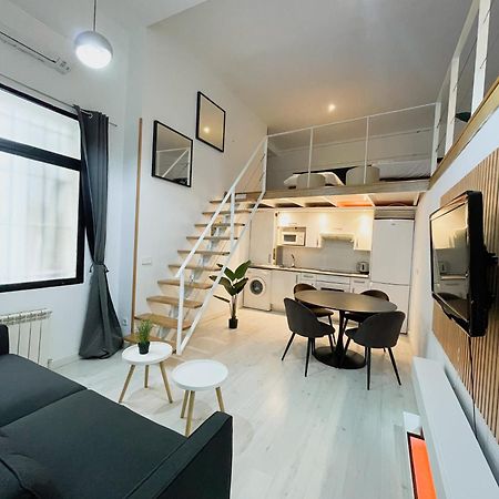 马德里Carretas Duplex Interior公寓 外观 照片